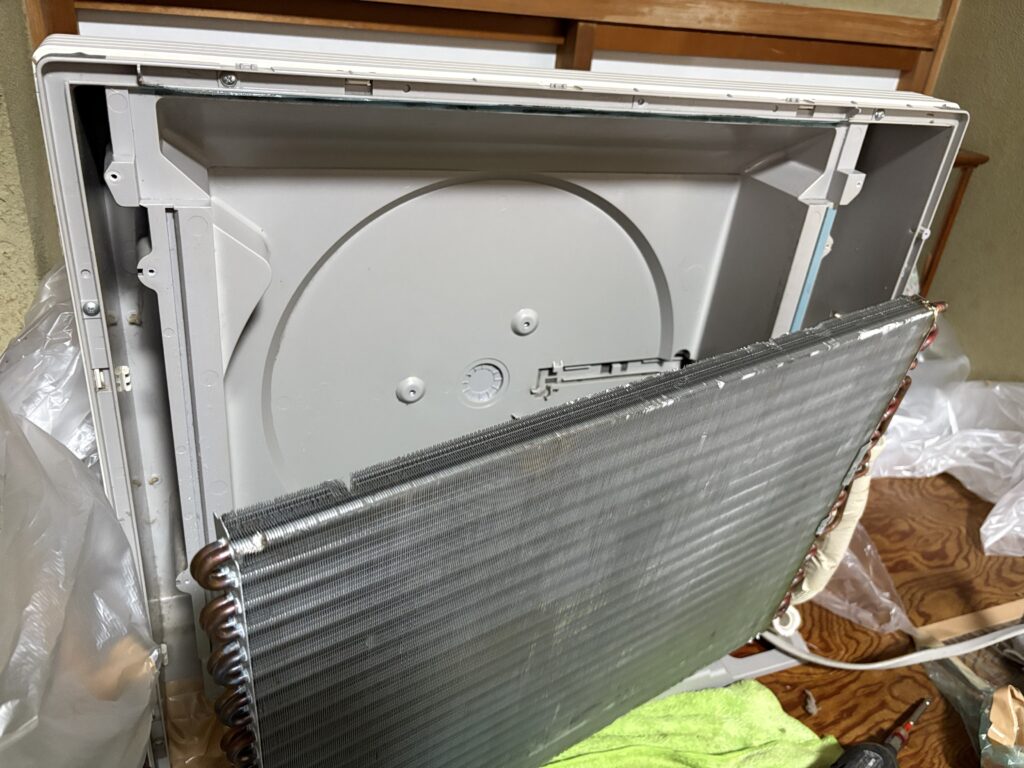 ダイキン床置きエアコンクリーニング西宮